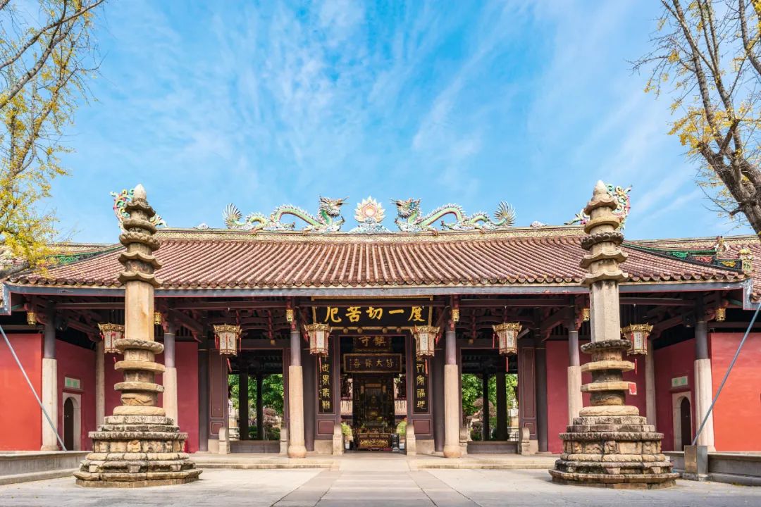 喻鎮(zhèn)榮:“三耐瓷磚”,成就常勝將軍——談?wù)劥髮④姶纱u的品牌升級(jí)(圖1) 喻鎮(zhèn)榮:“三耐瓷磚”,成就常勝將軍——談?wù)劥髮④姶纱u的品牌升級(jí)(圖1)