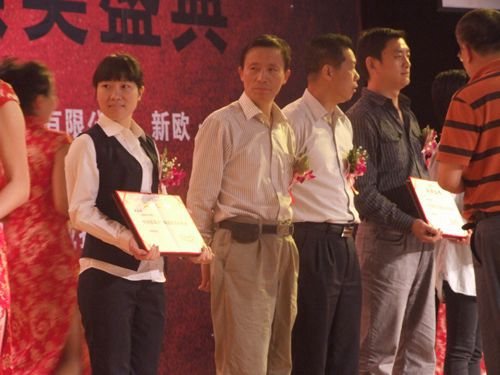 陶銷天下，誰是英雄？——大將軍五經銷商當選英雄
(圖5)